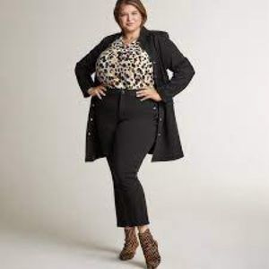 Seismic Sleeveless Collared V Neck Blouse by Cabi Style 3989 Size XXL